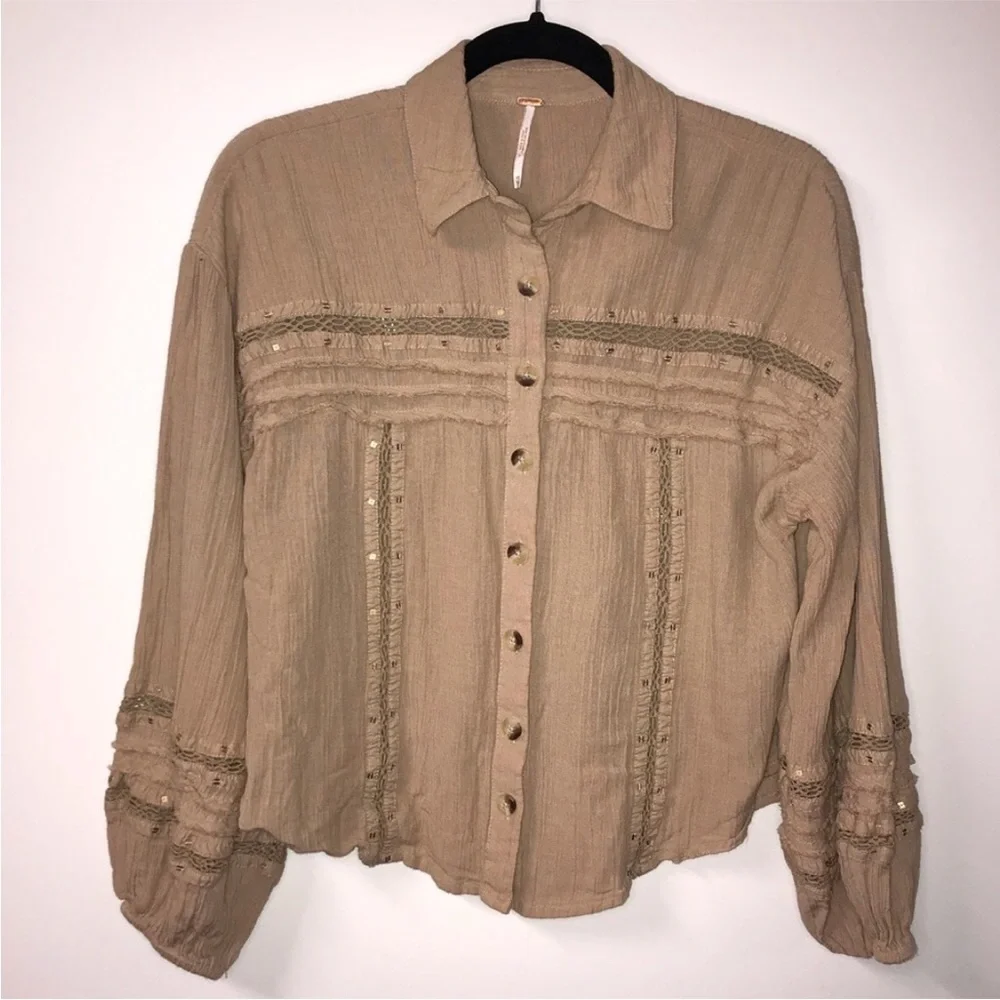 Free People Summer Star Crinkled Brown Lace-Trim Blouse size S
